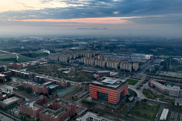 成都大学