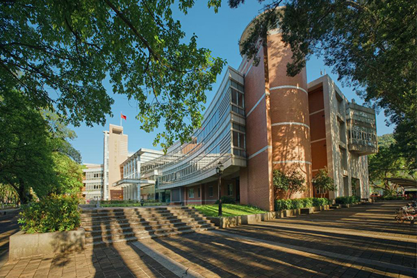 广东外语外贸大学