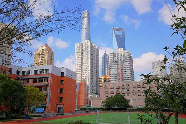 上海市洋泾菊园实验学校